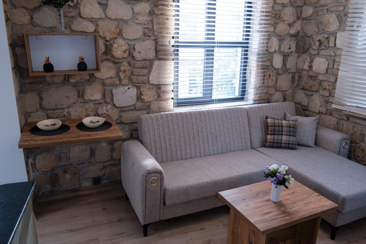 Sera Homes Kaleici Oldtown Апартаменты Анталья