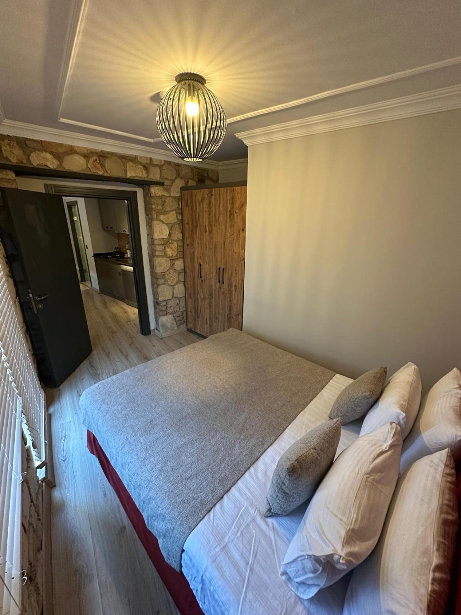 Sera Homes Kaleici Oldtown Апартаменты *
