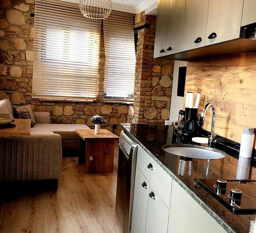 Sera Homes Kaleici Oldtown * Анталья
