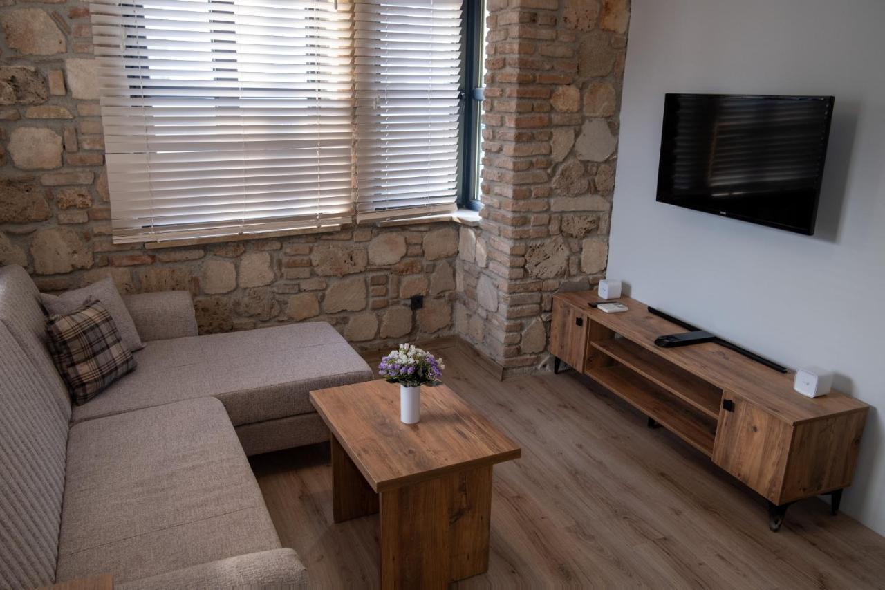 Апартаменти Sera Homes Kaleici Oldtown Анталія
