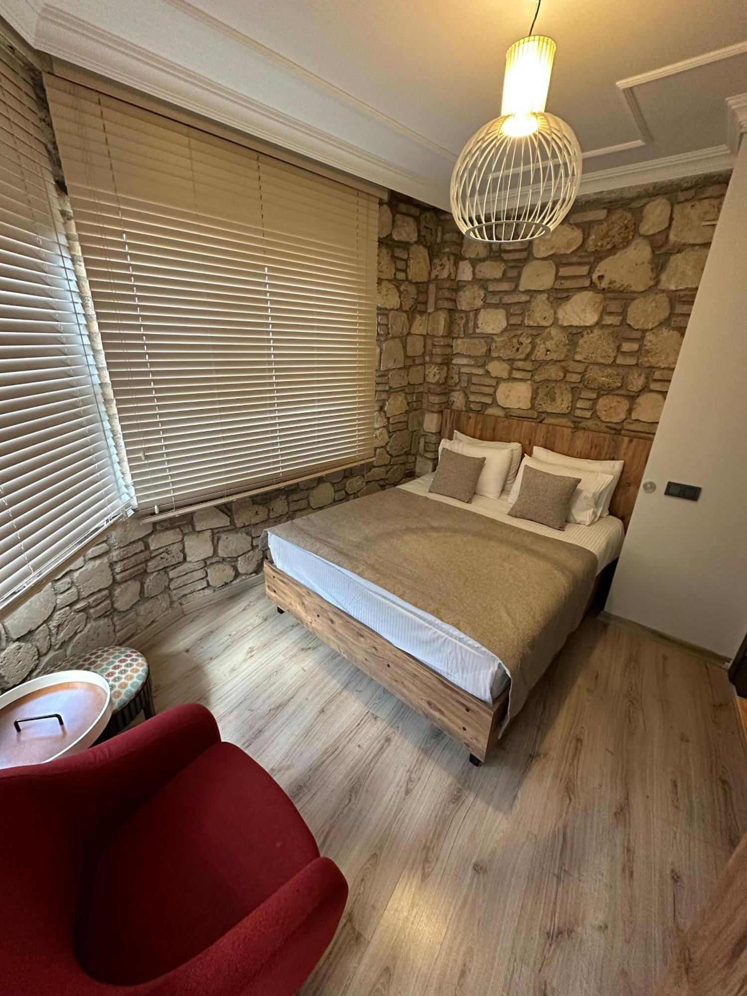 Sera Homes Kaleici Oldtown Анталія